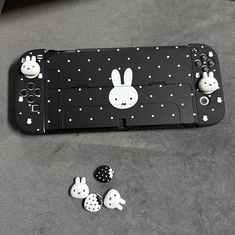 Disponibile: Custodia Protetti - Laptop Accessories Cute recensione e prezzo